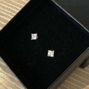 🌺Cubic Zirconia Princess Cut Earrings